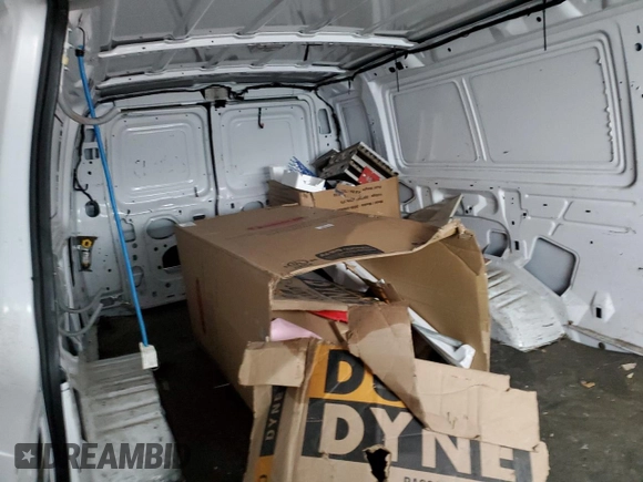2014 Ford Econoline Cargo Commercial z VIN 1FTNS1EW9EDA76271, wystawiony jako Copart lot #46491375 z przebiegiem Nie podano mil oraz Szkoda całkowita • Salvage title. Historia ofert i sprzedaży dostępna na DreamBid. Obrazek 11.