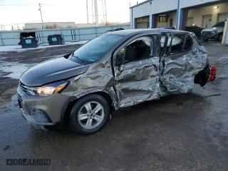 2021 Chevrolet Trax LS with VIN KL7CJKSB4MB327304, listed as a Copart auction lot 46230415 with 47,320 mi miles and Salvage Title. Bid and sale history available at carsss.com. Image 1.
