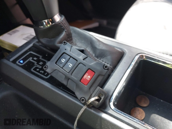 2017 Toyota Tacoma SR5 with VIN 3TMCZ5AN8HM102763, listed as a IAAI auction lot 41781283 with 38,734 mi miles and . Bid and sale history available at carsss.com. Image 11.