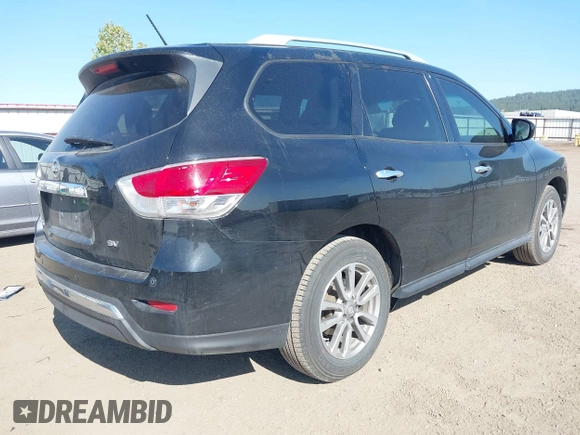 2015 Nissan Pathfinder Platinum with VIN 5N1AR2MN6FC605686, listed as a IAAI auction lot 42164761 with 120,569 mi miles and . Bid and sale history available at DreamBid. Image 4.