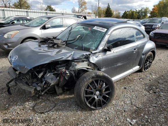 2012 Volkswagen Beetle 2.5L with VIN 3VWJX7AT9CM643253, listed as a Copart auction lot 75491364 with 0 mi miles and Clean Title. Bid and sale history available at carsss.com. Image 1.