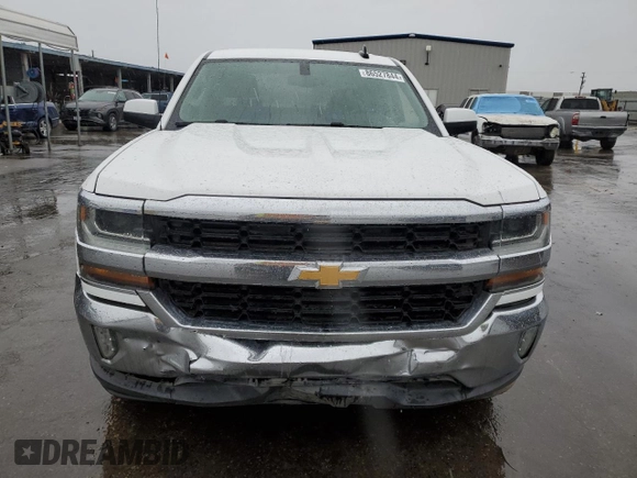 2017 Chevrolet Silverado 1500 LT with VIN 3GCPCREH1HG440762, listed as a Copart auction lot 86527844 with 238,123 mi miles and Salvage Title. Bid and sale history available at DreamBid. Image 5.