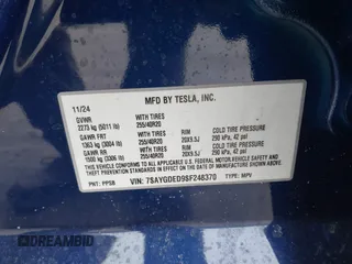 2025 Tesla Model Y Long Range with VIN 7SAYGDED9SF248370, listed as a IAAI auction lot 41336869 with 2,499 mi miles and . Bid and sale history available at DreamBid. Image 9.