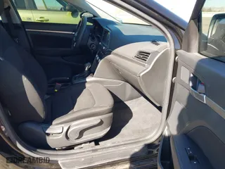 2020 Hyundai Elantra SEL with VIN KMHD84LF0LU927820, listed as a IAAI auction lot 41645762 with 47,111 mi miles. Bid and sale history available at carsss.com. Image 5.