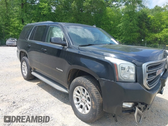 2015 GMC Yukon SLT with VIN 1GKS2BKC5FR275085, listed as a IAAI auction lot 42025693 with Not Provided miles. Bid and sale history available at carsss.com. Image 1.