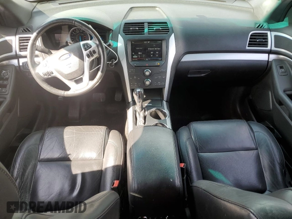 2011 Ford Explorer XLT with VIN 1FMHK8D83BGA40669, listed as a Copart auction lot 53449005 with 163,911 mi miles and Salvage Title. Bid and sale history available at DreamBid. Image 8.