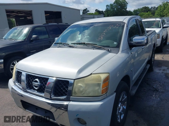 2004 Nissan Titan SE с VIN 1N6AA06A54N573032, выставлен на аукционе IAAI как лот 42479522 с пробегом 335 748 миль миль и . История ставок и продаж доступна на DreamBid. Изображение 2.