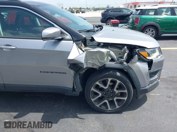 2018 Jeep Compass Limited with VIN 3C4NJDCB6JT131963, listed as a IAAI auction lot 42453633 with 96,782 mi miles and . Bid and sale history available at DreamBid. Image 6.