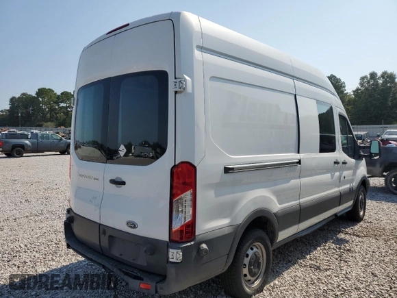 2015 Ford Transit with VIN 1FTNR2XM4FKB06139, listed as a Copart auction lot 67037084 with 366,127 mi miles and Clean Title. Bid and sale history available at DreamBid. Image 3.