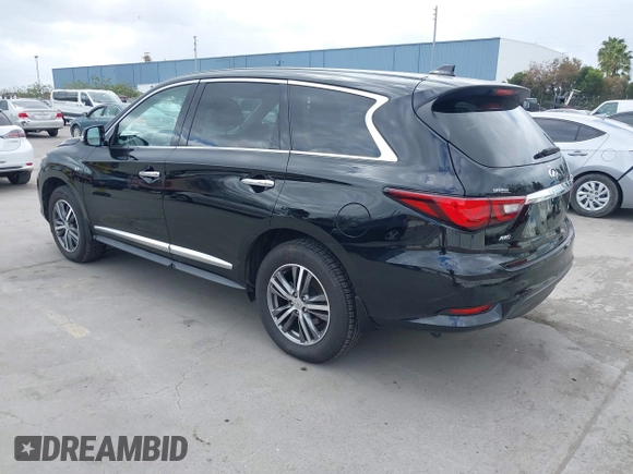 2020 Infiniti QX60 LUXE with VIN 5N1DL0MM5LC540433, listed as a IAAI auction lot 41894992 with 70,034 mi miles. Bid and sale history available at carsss.com. Image 3.