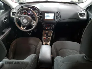2019 Jeep Compass Sport с VIN 3C4NJDAB5KT683846, выставлен на аукционе Copart как лот 63647365 с пробегом 53 426 миль миль и Списание • Salvage title. История ставок и продаж доступна на DreamBid. Изображение 8.