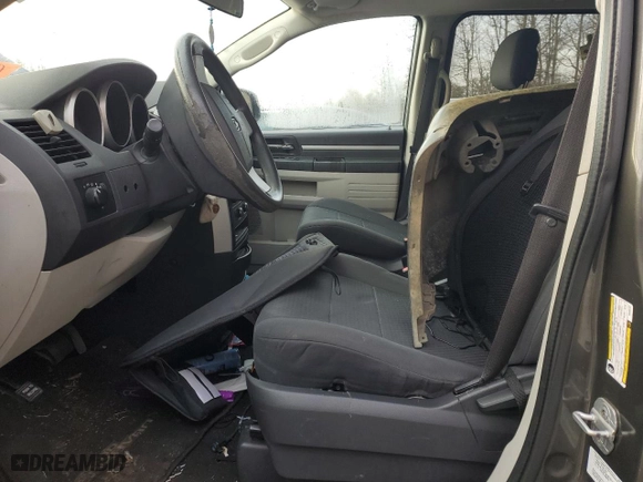 2010 Dodge Grand Caravan SE with VIN 2D4RN4DE0AR396737, listed as a Copart auction lot 43531605 with 0 mi miles and Salvage Title. Bid and sale history available at carsss.com. Image 7.