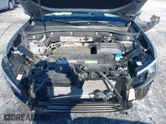 2024 Volkswagen Atlas SE with VIN 1V2KR2CAXRC524586, listed as a IAAI auction lot 41266446 with 15,417 mi miles and . Bid and sale history available at DreamBid. Image 10.