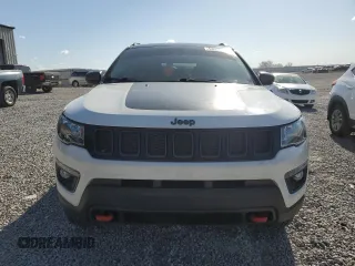2020 Jeep Compass Trailhawk z VIN 3C4NJDDB4LT184212, wystawiony jako Copart lot #53054375 z przebiegiem 73 963 mil mil oraz Szkoda całkowita • Salvage title. Historia ofert i sprzedaży dostępna na DreamBid. Obrazek 5.