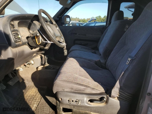 2000 Dodge Ram 1500 with VIN 1B7HF13Z7YJ129408, listed as a Copart auction lot 81081784 with 126,875 mi miles and Salvage Title. Bid and sale history available at carsss.com. Image 7.
