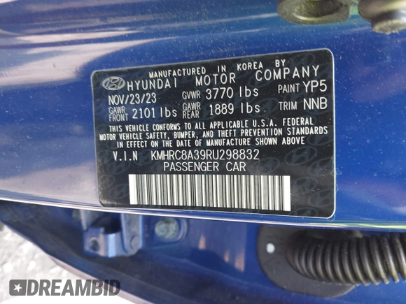 2024 Hyundai Venue SEL z VIN KMHRC8A39RU298832, wystawiony jako IAAI lot #42419329 z przebiegiem 7 582 mil mil oraz . Historia ofert i sprzedaży dostępna na DreamBid. Obrazek 9.