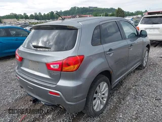 2011 Mitsubishi Outlander SE with VIN JA4AR4AU9BZ006097, listed as a IAAI auction lot 42503829 with 246,320 mi miles and . Bid and sale history available at DreamBid. Image 4.