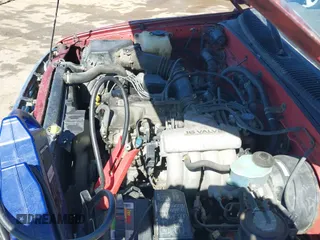 1995 Toyota Tacoma with VIN 4TAUN53B5SZ009400, listed as a IAAI auction lot 41737019 with 186,942 mi miles and . Bid and sale history available at DreamBid. Image 12.
