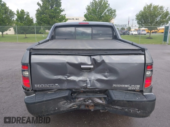 2014 Honda Ridgeline RTL with VIN 5FPYK1F5XEB011772, listed as a IAAI auction lot 42440390 with 145,219 mi miles and . Bid and sale history available at DreamBid. Image 16.