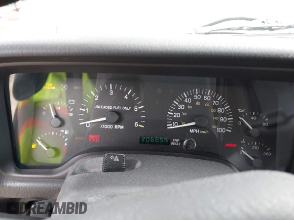 1999 Jeep Cherokee Sport with VIN 1J4FF68S1XL555463, listed as a IAAI auction lot 41898076 with 206,656 mi miles. Bid and sale history available at carsss.com. Image 7.