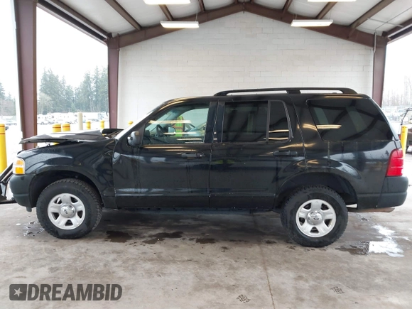 2003 Ford Explorer XLS z VIN 1FMZU62K33UB97283, wystawiony jako IAAI lot #41657337 z przebiegiem Nie podano mil oraz . Historia ofert i sprzedaży dostępna na DreamBid. Obrazek 14.