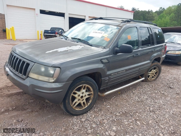 2004 Jeep Grand Cherokee Laredo with VIN 1J4GX48S14C176318, listed as a IAAI auction lot 41887810 with 1 mi miles. Bid and sale history available at carsss.com. Image 2.