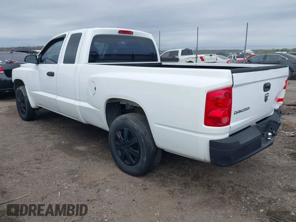2008 Dodge Dakota ST with VIN 1D7HE22K98S565237, listed as a IAAI auction lot 41908055 with 242,270 mi miles and . Bid and sale history available at carsss.com. Image 3.