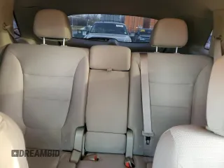 2015 Kia Sorento LX с VIN 5XYKTCA63FG585261, выставлен на аукционе Copart как лот 84011454 с пробегом 148 135 миль миль и Списание • Salvage title. История ставок и продаж доступна на DreamBid. Изображение 10.