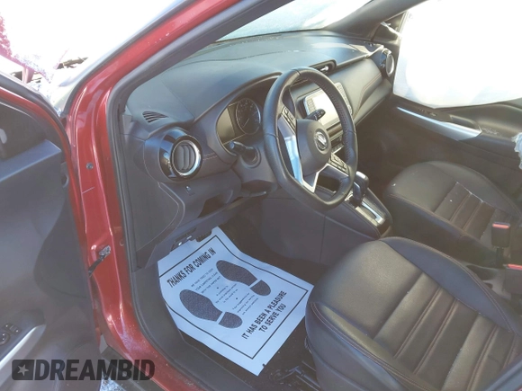 2019 Nissan Kicks SV with VIN 3N1CP5CU3KL482928, listed as a IAAI auction lot 41580205 with 43,944 mi miles. Bid and sale history available at carsss.com. Image 5.
