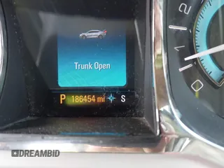 2013 Buick LaCrosse Leather z VIN 1G4GC5E36DF188477, wystawiony jako IAAI lot #42265239 z przebiegiem 186 454 mil mil oraz . Historia ofert i sprzedaży dostępna na DreamBid. Obrazek 16.
