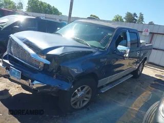 2005 Ford F-150 XLT z VIN 1FTRW12W35KE99045, wystawiony jako IAAI lot #42172942 z przebiegiem 228 074 mil mil oraz . Historia ofert i sprzedaży dostępna na DreamBid. Obrazek 17.