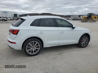 2022 Audi SQ5 Prestige with VIN WA1C4AFY0N2055977, listed as a Copart auction lot 86912774 with 13,290 mi miles and Salvage Title. Bid and sale history available at carsss.com. Image 3.