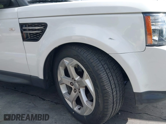 2013 Land Rover Range Rover Sport HSE z VIN SALSF2D46DA768686, wystawiony jako IAAI lot #41591453 z przebiegiem 111 563 mil mil oraz . Historia ofert i sprzedaży dostępna na DreamBid. Obrazek 12.