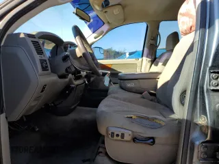 2006 Dodge Ram 2500 SLT with VIN 3D7KR28C16G253590, listed as a Copart auction lot 76333464 with 261,642 mi miles and Salvage Title. Bid and sale history available at carsss.com. Image 7.