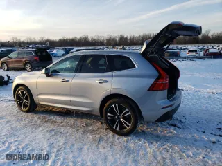2018 Volvo XC60 Momentum with VIN YV4A22RK4J1023689, listed as a Copart auction lot 42151805 with 114,341 mi miles and Salvage Title. Bid and sale history available at carsss.com. Image 2.