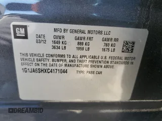2012 Chevrolet Sonic LS z VIN 1G1JA6SHXC4171044, wystawiony jako Copart lot #45956415 z przebiegiem 133 324 mil mil oraz Szkoda całkowita • Salvage title. Historia ofert i sprzedaży dostępna na DreamBid. Obrazek 15.