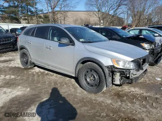 2016 Volvo V60 Cross Country T5 with VIN YV4612HK1G1008148, listed as a Copart auction lot 42750955 with 104,415 mi miles and Salvage Title. Bid and sale history available at carsss.com. Image 4.