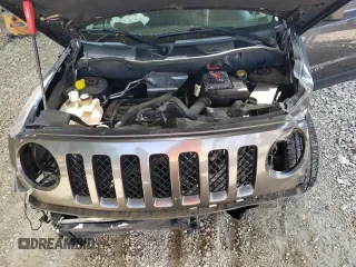 2016 Jeep Patriot Latitude z VIN 1C4NJPFA5GD699012, wystawiony jako Copart lot #55555095 z przebiegiem 82 643 mil mil oraz Szkoda całkowita • Salvage title. Historia ofert i sprzedaży dostępna na DreamBid. Obrazek 12.