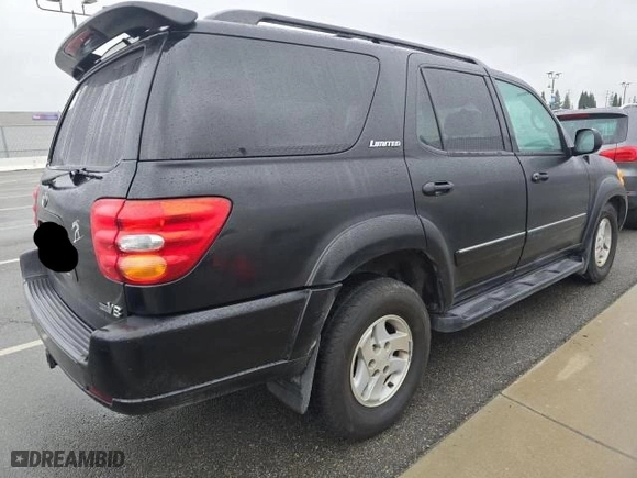 2002 Toyota Sequoia Limited with VIN 5TDZT38A62S103663, listed as a Copart auction lot 48829715 with 319,624 mi miles and Clean Title. Bid and sale history available at carsss.com. Image 4.