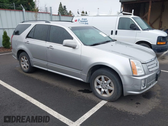 2008 Cadillac SRX AWD with VIN 1GYEE437080150364, listed as a IAAI auction lot 41878919 with 224,157 mi miles. Bid and sale history available at carsss.com. Image 1.