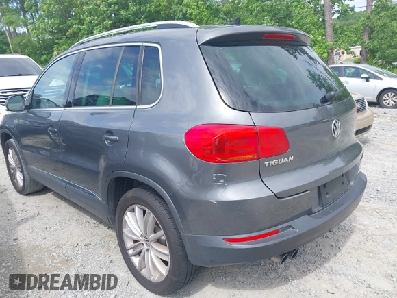 2012 Volkswagen Tiguan S z VIN WVGBV7AX7CW000265, wystawiony jako IAAI lot #42182004 z przebiegiem 173 537 mil mil oraz . Historia ofert i sprzedaży dostępna na DreamBid. Obrazek 3.