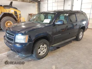 2009 Chevrolet Suburban LT w/1LT with VIN 1GNFK26319R272557, listed as a IAAI auction lot 42138238 with 223,599 mi miles. Bid and sale history available at carsss.com. Image 19.