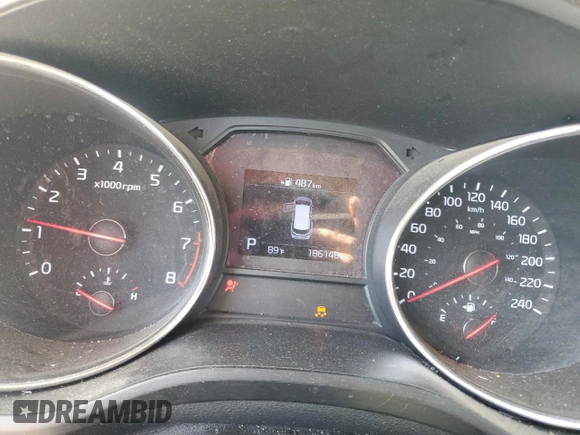 2020 Kia Sedona EX with VIN KNDMB5C14L6644308, listed as a Copart auction lot 58670414 with 186,148 mi miles and Non Repairable. Bid and sale history available at carsss.com. Image 9.