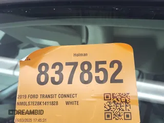 2019 Ford Transit Connect XL z VIN NM0LS7E28K1411828, wystawiony jako IAAI lot #42516582 z przebiegiem 84 198 mil mil oraz . Historia ofert i sprzedaży dostępna na DreamBid. Obrazek 17.