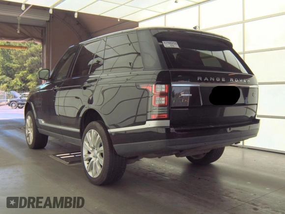 2015 Land Rover Range Rover Supercharged with VIN SALGS2TF5FA239849, listed as a Copart auction lot 62968255 with 97,656 mi miles and Clean title. Bid and sale history available at DreamBid. Image 3.