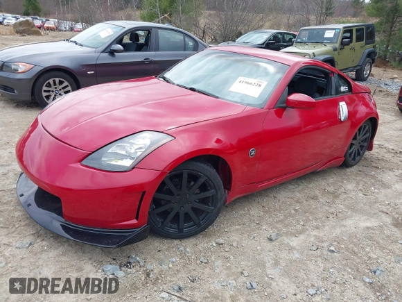 2003 Nissan 350Z Enthusiast with VIN JN1AZ34DX3T101190, listed as a IAAI auction lot 41966228 with 110,724 mi miles. Bid and sale history available at carsss.com. Image 2.