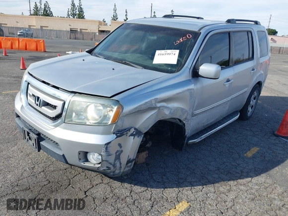 2010 Honda Pilot EX with VIN 5FNYF3H46AB006074, listed as a IAAI auction lot 41659974 with 182,375 mi miles and . Bid and sale history available at carsss.com. Image 17.