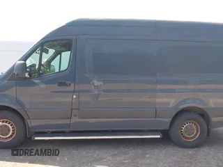 2019 Mercedes-Benz Sprinter Cargo with VIN WD4PF0CD6KP044032, listed as a IAAI auction lot 42103249 with 117,121 mi miles. Bid and sale history available at carsss.com. Image 14.