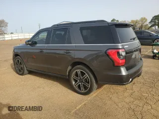 2020 Ford Expedition Limited with VIN 1FMJU1KT9LEB01563, listed as a Copart auction lot 49706755 with 106,567 mi miles and Clean title. Bid and sale history available at DreamBid. Image 2.