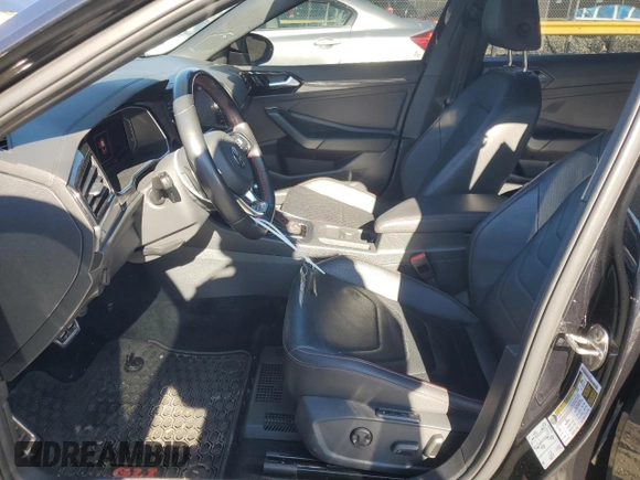 2019 Volkswagen Jetta GLI S z VIN 3VW6T7BU0KM229270, wystawiony jako Copart lot #50298575 z przebiegiem 63 608 mil mil oraz Szkoda całkowita • Salvage title. Historia ofert i sprzedaży dostępna na DreamBid. Obrazek 7.